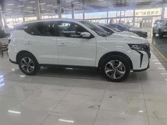 Geely Haoyue PRO — Фото автомобиля 4