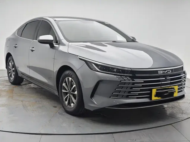 BYD Destroyer 05 — Фото автомобиля 3