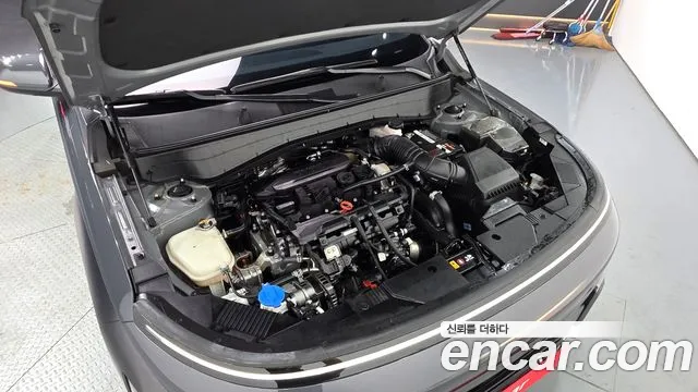 Hyundai Kona Kona (SX2) Бензин 1.6 турбо 2WD — Фото автомобиля 6