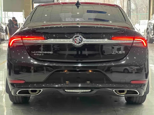 Buick LaCrosse — Фото автомобиля 4