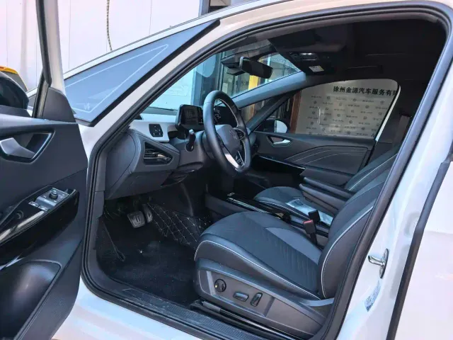 Volkswagen ID.3 — Фото автомобиля 7
