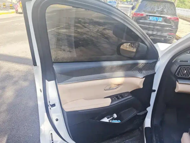 BYD Song Pro — Фото автомобиля 7