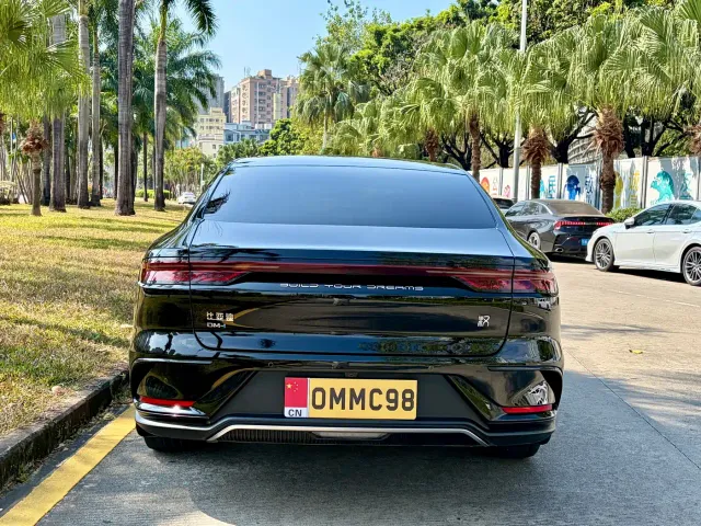 BYD Han — Фото автомобиля 5