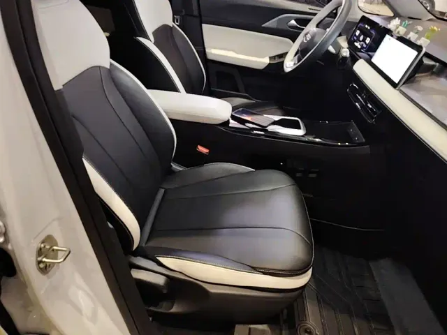 Geely Geometry E Firefly — Фото автомобиля 24