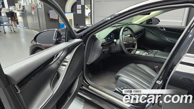 Genesis G80 Бензин 2.5 турбо AWD — Фото автомобиля 10