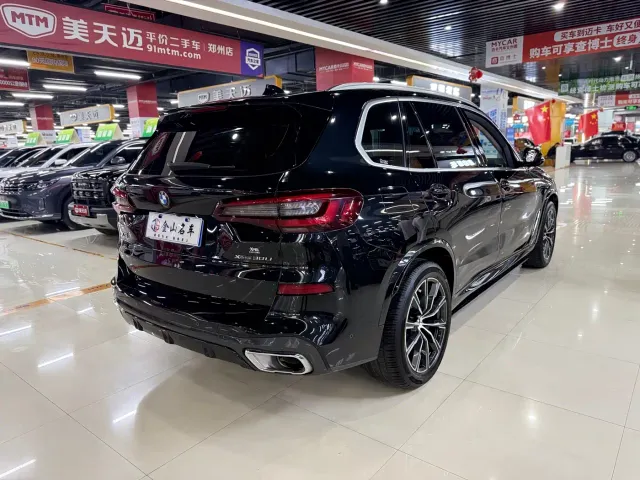 BMW X5 — Фото автомобиля 15