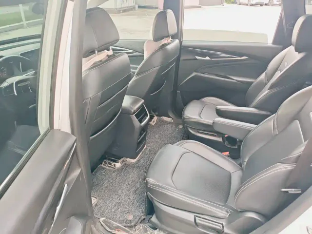 Maxus G50 — Фото автомобиля 16