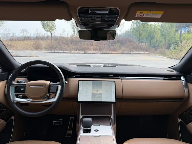 Land Rover Range Rover — Фото автомобиля 10