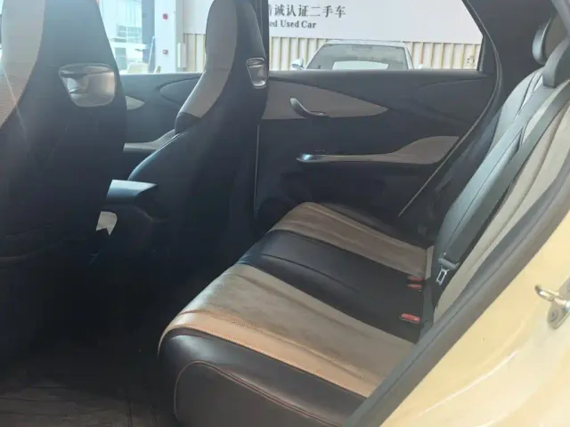 BYD Dolphin — Фото автомобиля 9