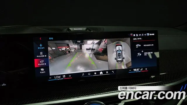 BMW X7 M60i xDrive M Sport 6 мест — Фото автомобиля 2