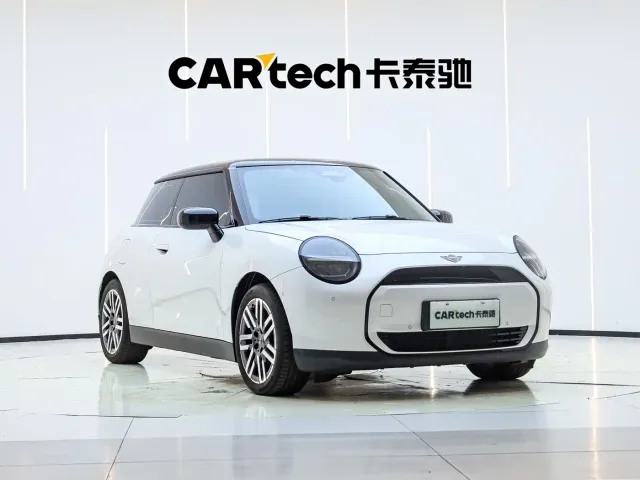 MINI Cooper — Фото автомобиля 6