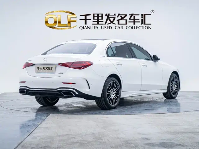 Mercedes-Benz C-Class — Фото автомобиля 5