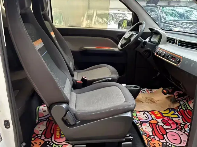 Wuling Hongguang Mini EV — Фото автомобиля 8