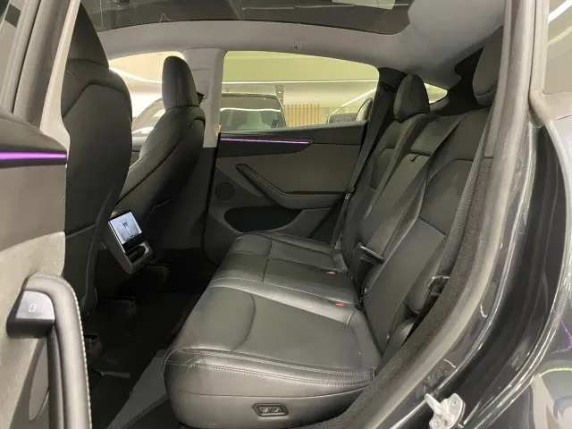 Tesla Model Y — Фото автомобиля 7