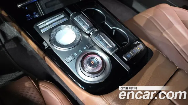 Genesis G80 RG3 — Фото автомобиля 12
