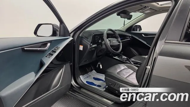 Kia Niro The All New Niro Signature — Фото автомобиля 10