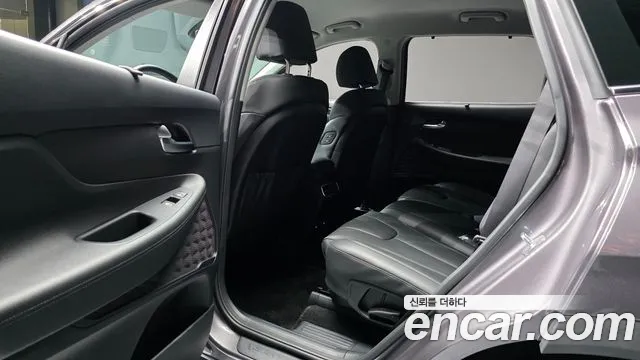Hyundai Santafe Новый Santa Fe Дизель 2.2 2WD — Фото автомобиля 12