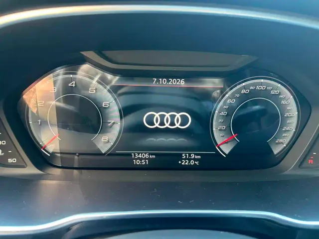 Audi Q3 — Фото автомобиля 5