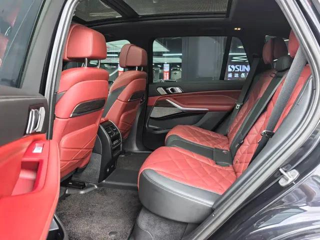BMW X5 — Фото автомобиля 12