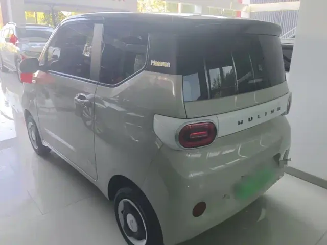 Wuling Hongguang Mini EV — Фото автомобиля 4