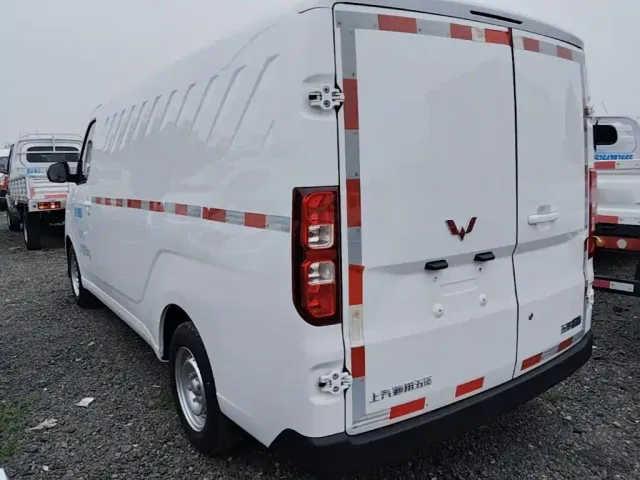 Wuling Yangguang — Фото автомобиля 22