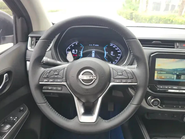 Nissan Navara — Фото автомобиля 15