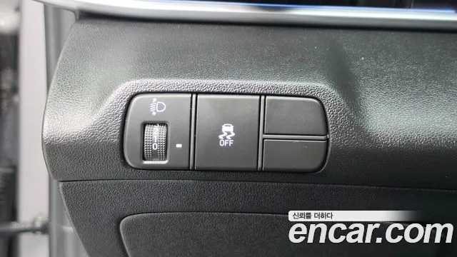 Hyundai Avante CN7 — Фото автомобиля 20