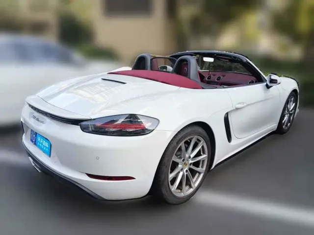 Porsche 718 — Фото автомобиля 5