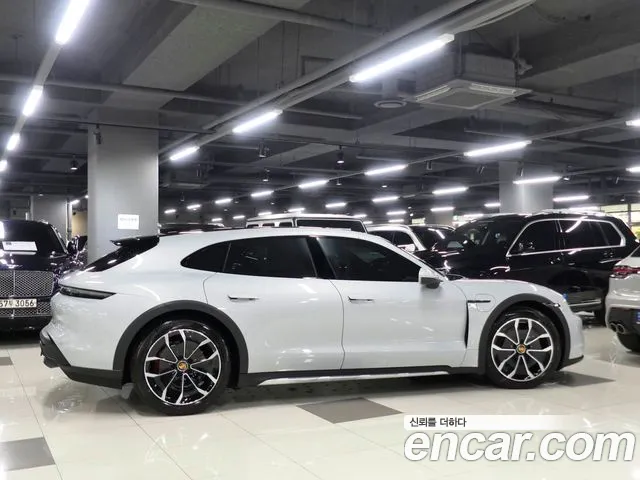 Porsche Taycan Taycan Khan — Фото автомобиля 2