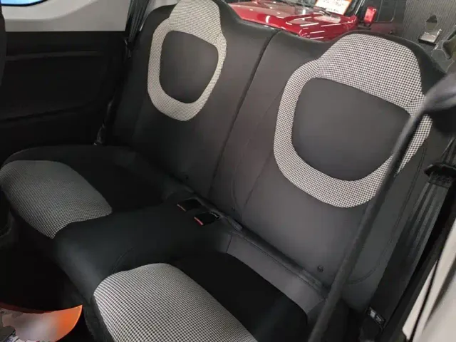 Wuling Hongguang Mini EV — Фото автомобиля 16