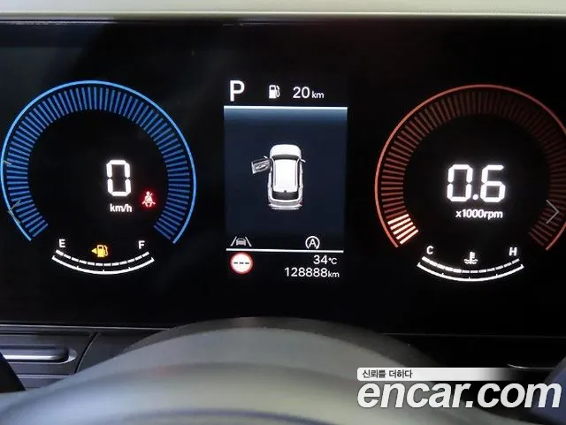 Hyundai Kona SX2 — Фото автомобиля 9