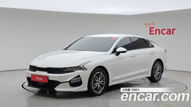 Фотография автомобиля — Kia K5 Generation 3