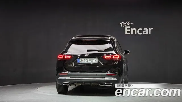 Mercedes-Benz GLA-Class — Фото автомобиля 4