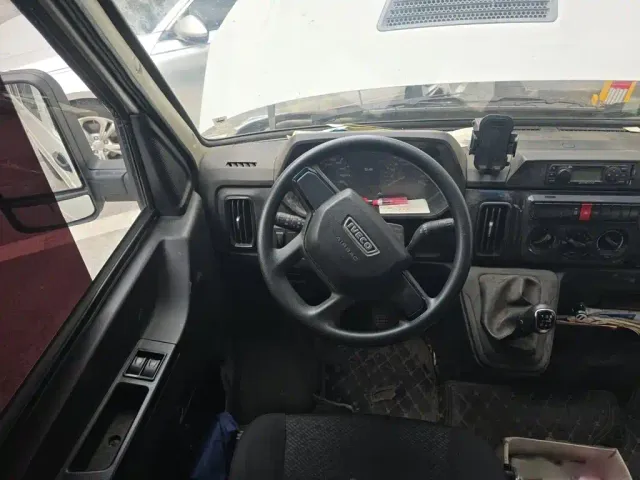 Iveco Daily — Фото автомобиля 2