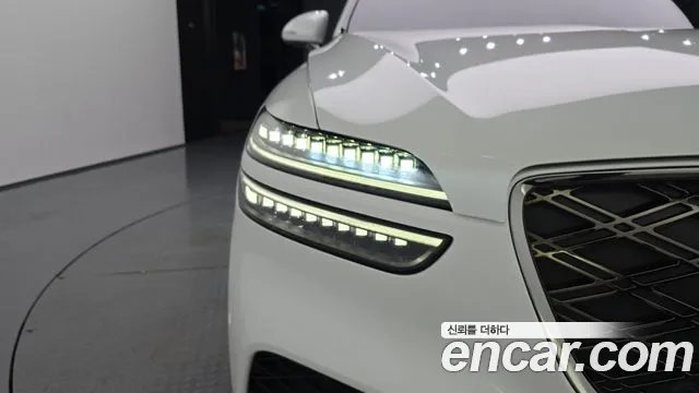 Genesis GV70 2.5T Бензин AWD — Фото автомобиля 19
