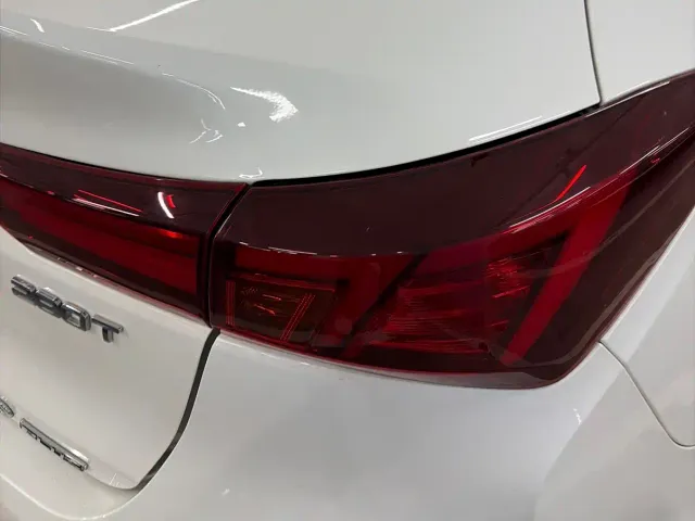 Changan Eado — Фото автомобиля 9