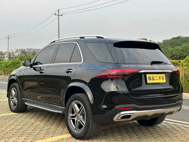 Mercedes-Benz GLE-Class — Фото автомобиля 18