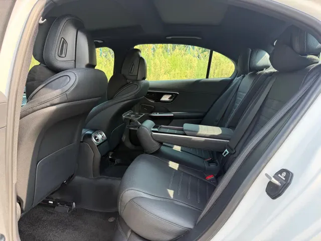 Mercedes-Benz C-Class — Фото автомобиля 14