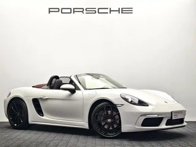 Porsche 718 — Фото автомобиля 3