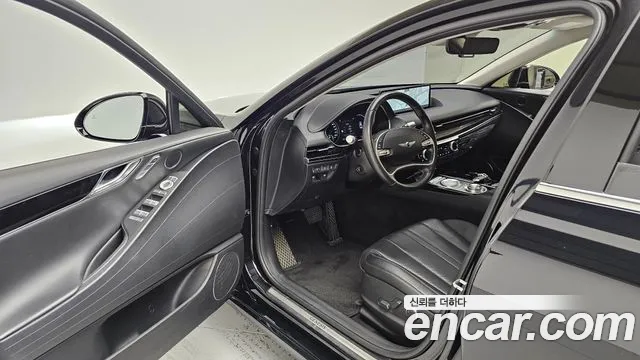 Genesis G80 Бензин 2.5 турбо AWD — Фото автомобиля 10