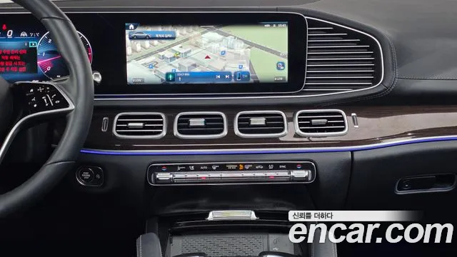 Mercedes-Benz GLE-Class — Фото автомобиля 19