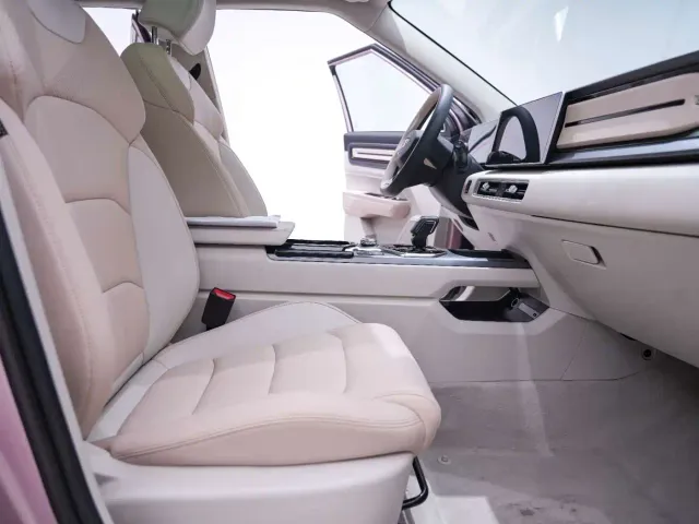 Geely ICON — Фото автомобиля 25
