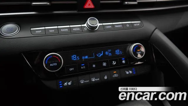Hyundai Avante CN7 — Фото автомобиля 30