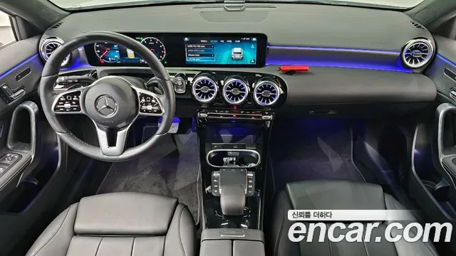 Mercedes-Benz A-Class — Фото автомобиля 7