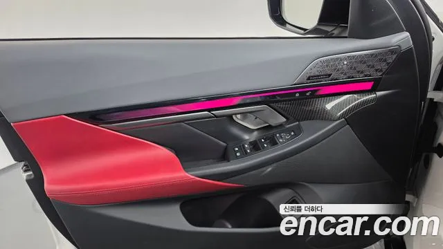 BMW i5 G60 — Фото автомобиля 13