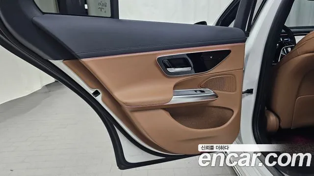 Mercedes-Benz E-Class W214 — Фото автомобиля 13