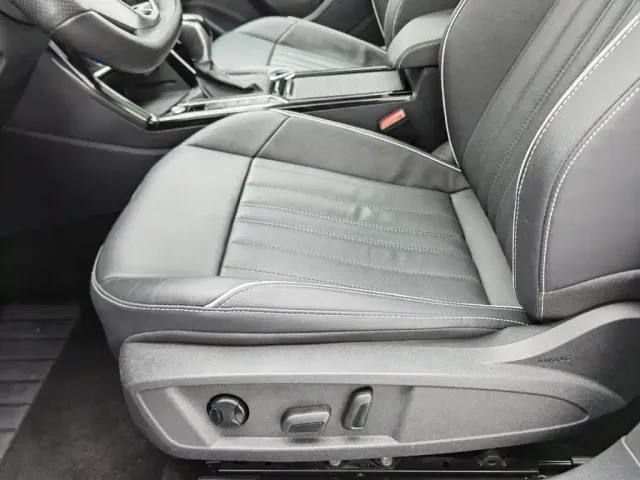 Volkswagen Passat — Фото автомобиля 20