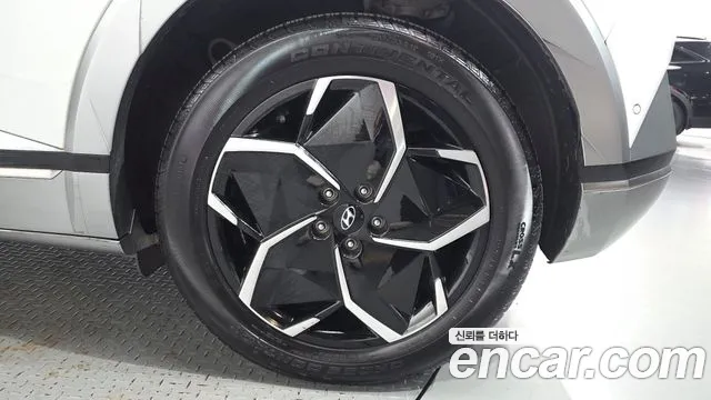 Hyundai Ioniq 5 — Фото автомобиля 6