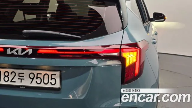 Kia Seltos New — Фото автомобиля 8