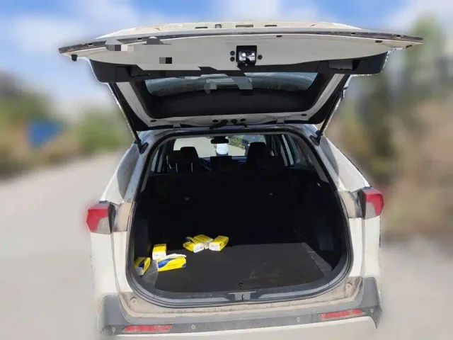 Toyota RAV4 — Фото автомобиля 15